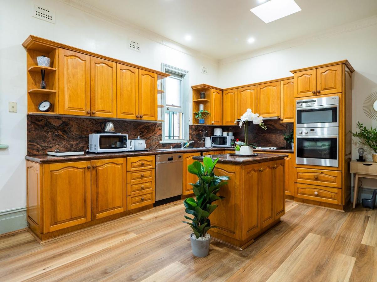 Quiet Private Room In Strathfield 3Min To Train Station 5 시드니 외부 사진